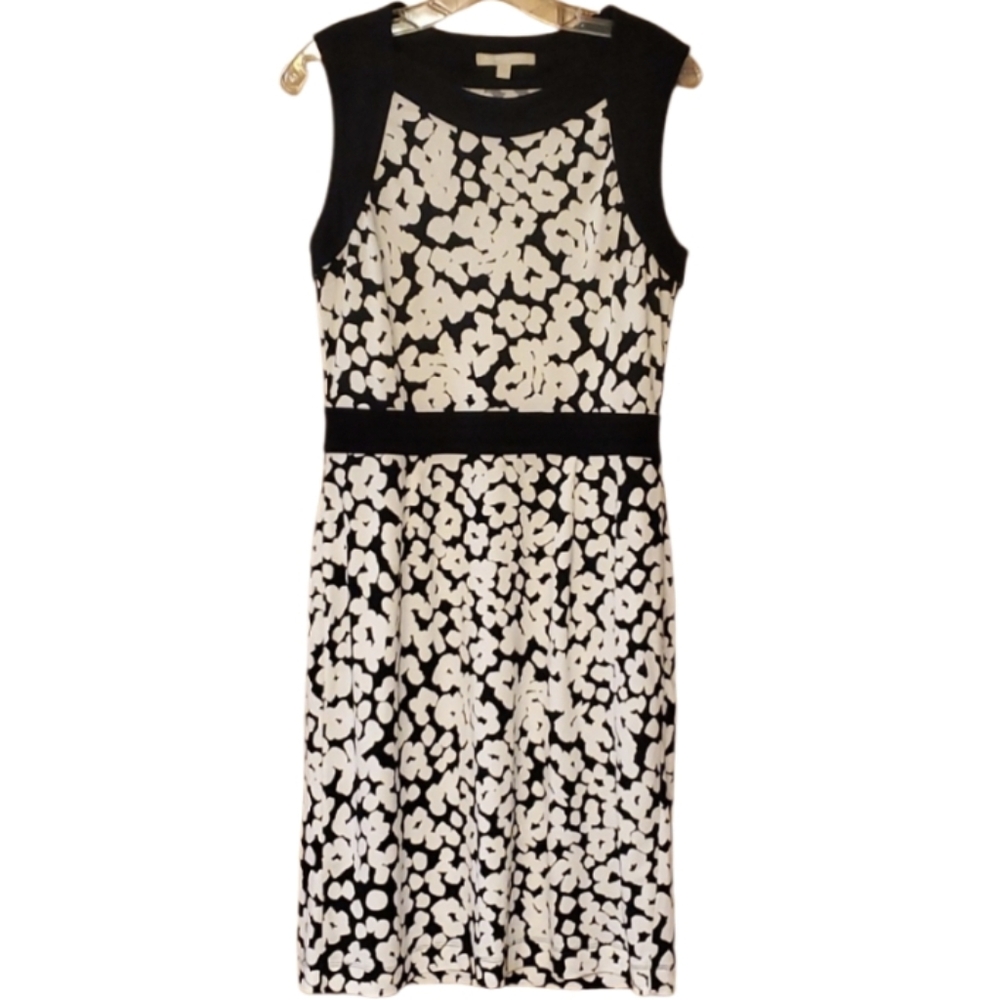 Banana Republic Womans Sleeveless Black and Cream Floral‎ Dress Size Medium